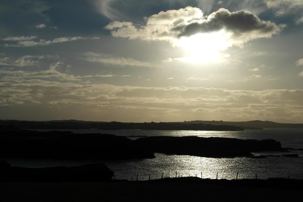 Monravon Guest House Holyhead Esterno foto